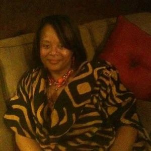 Meet your Posher, Regenia